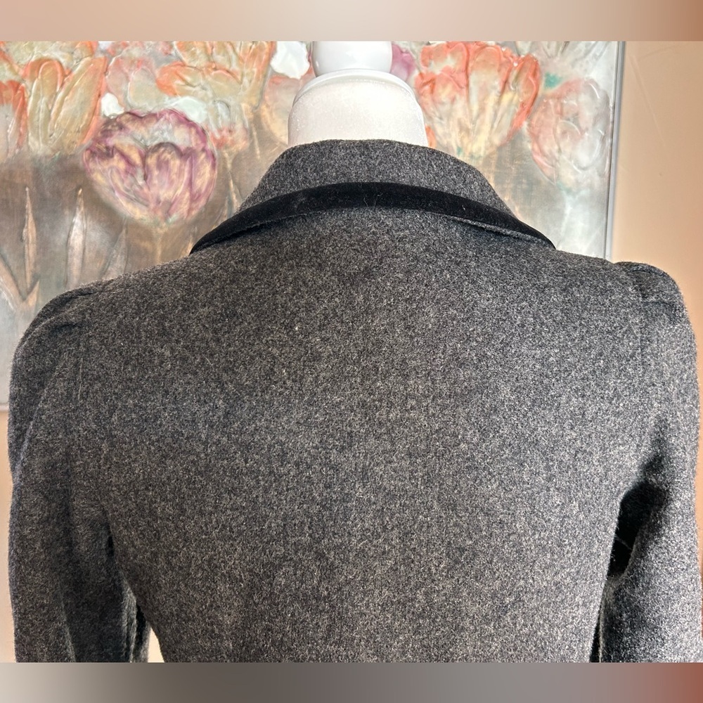 Rothschild Vintage 1990s Gray Wool Coat with Black Velvet Bow Accent - Picture 4 of 12